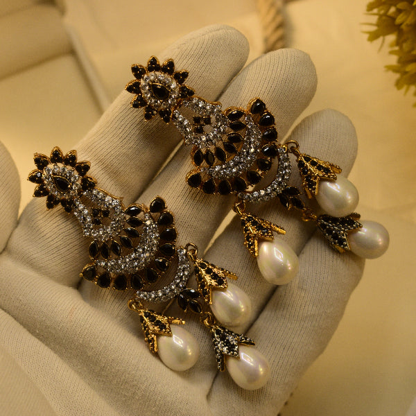 Stylish Unique Design Gold Plated Crystal Stones Earrings For Girls/women