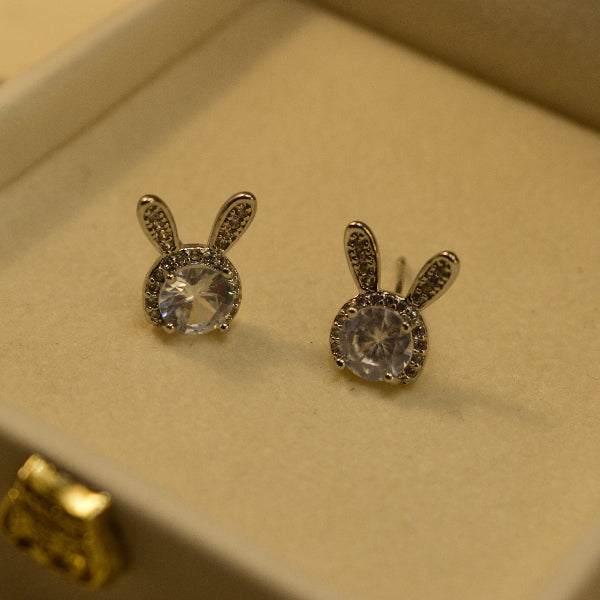 Gorgeous Unique Design Silver Plated Crystal Stones Earrings For Girls/women