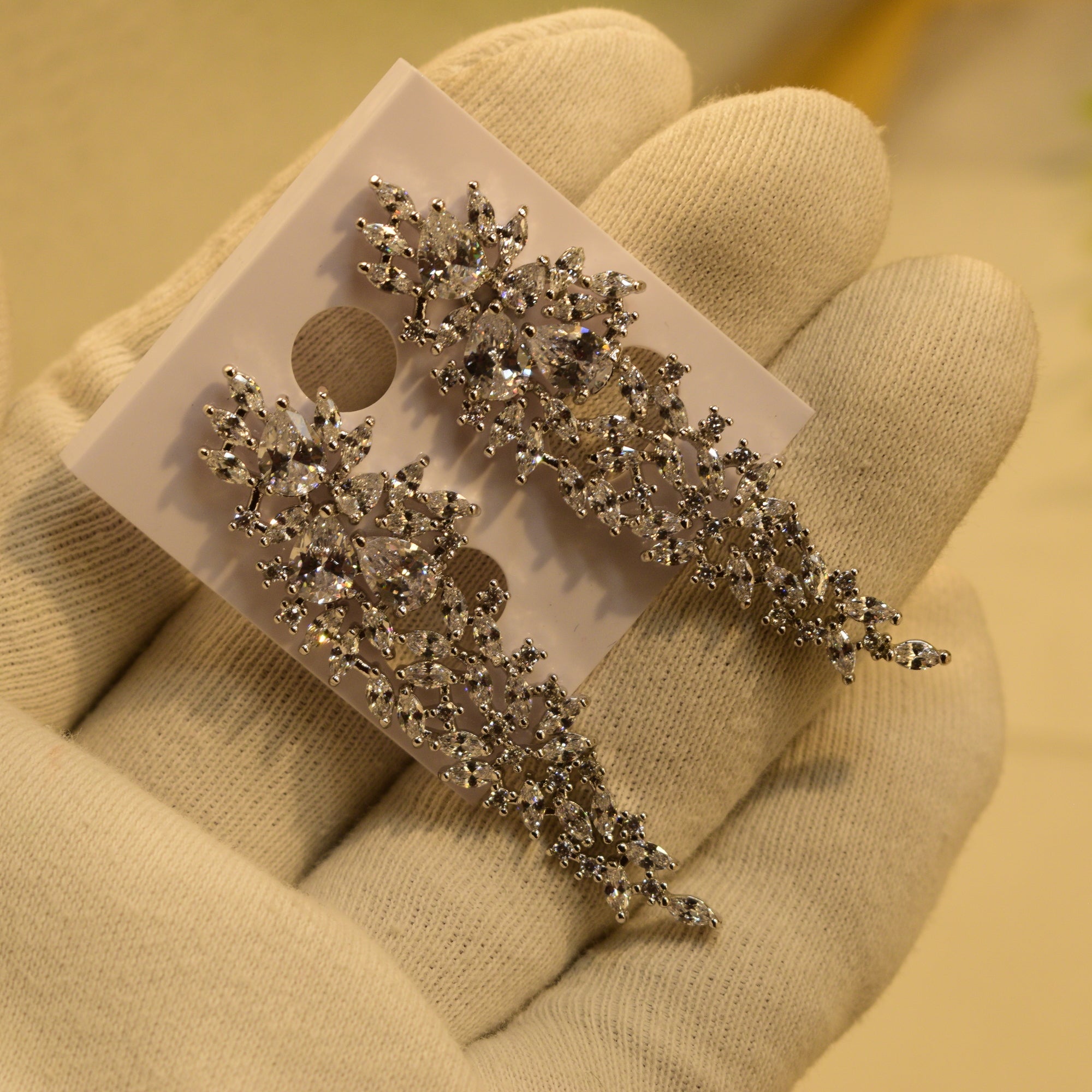 Fancy Design Silver Plated Crystal Stones Earrings For Girls/women