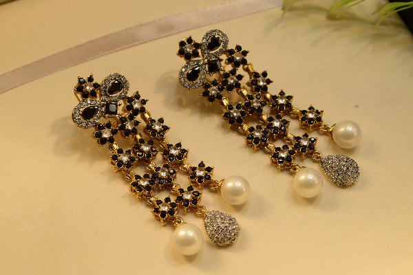 Dazzling Design Gold Plated Crystal Stones Earrings For Girls/women
