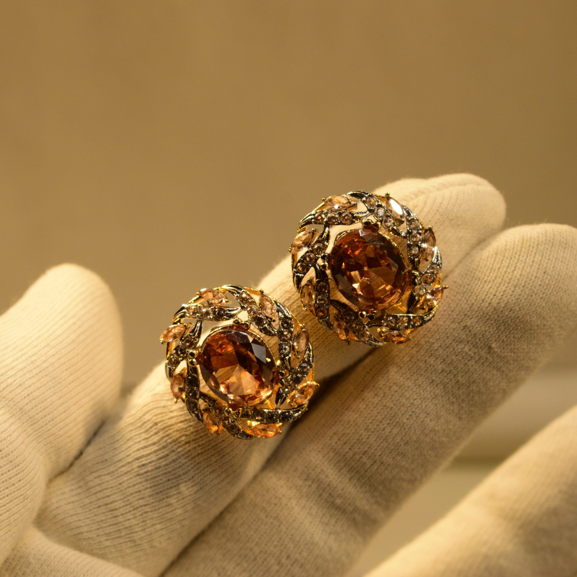 Gorgeous Design Gold Plated Crystal Stones Earrings For Girls/women
