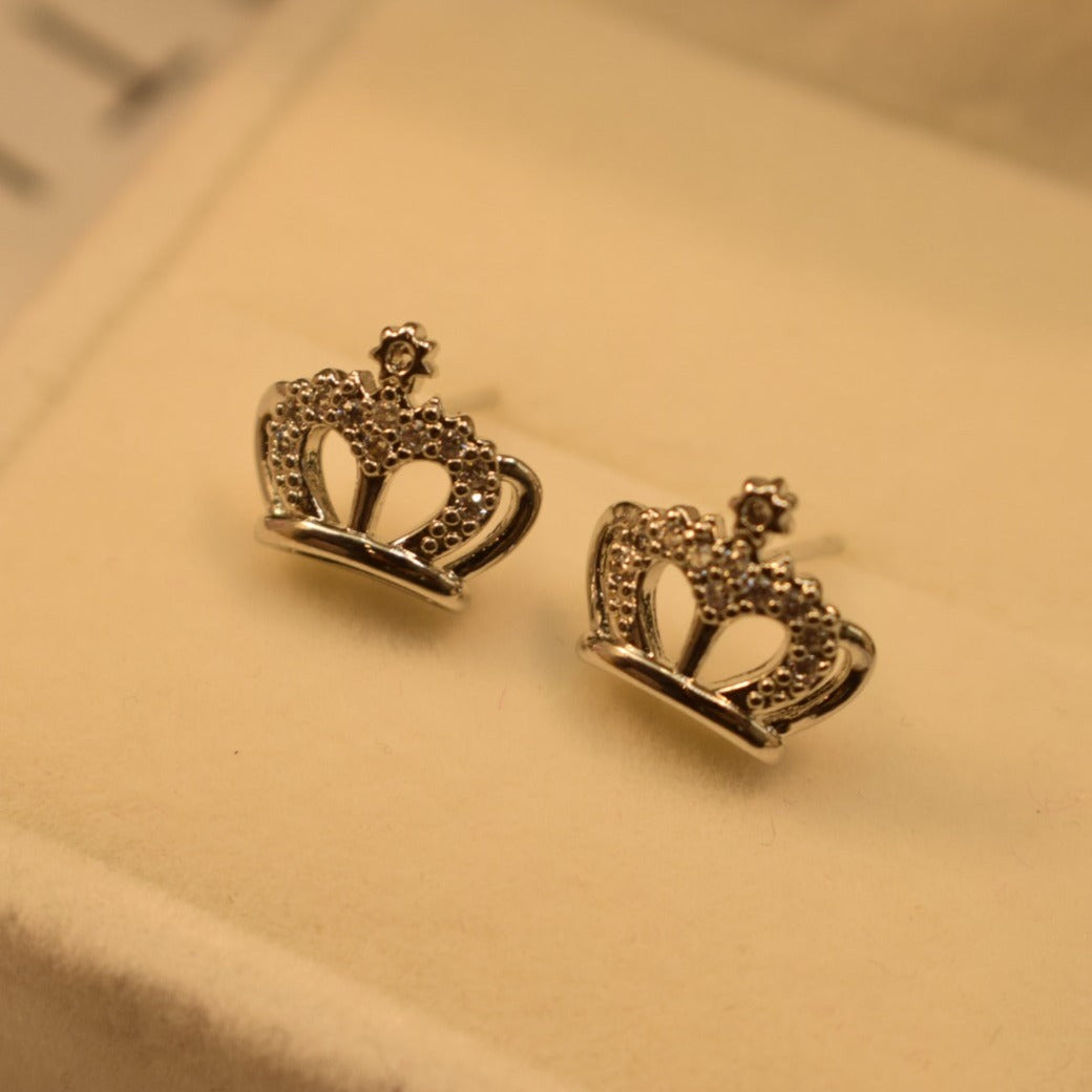 Fancy Unique Crown Design Golden/Silver Crystal Earrings For Girls/Women