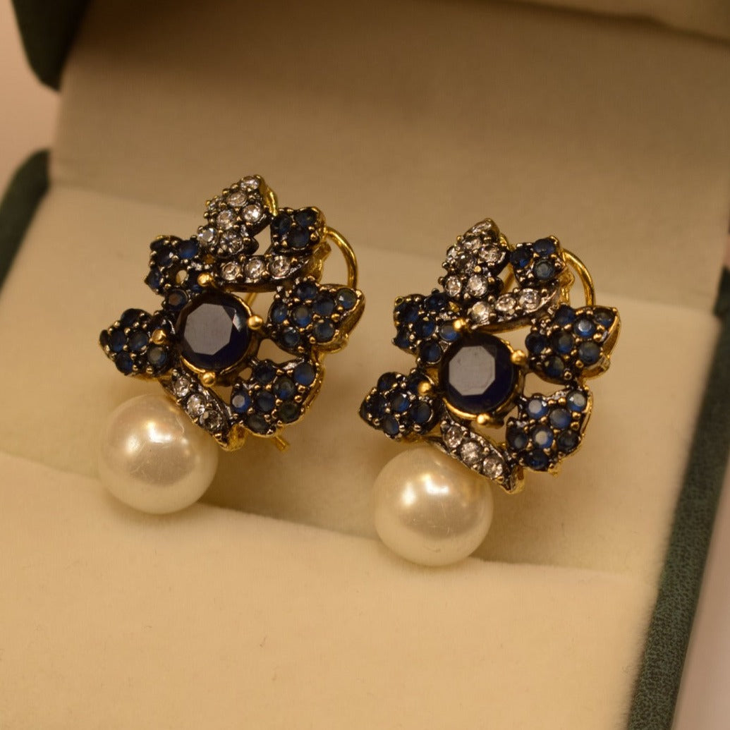 Elegant Design Golden BLUE Stones Earrings For Girls/women.