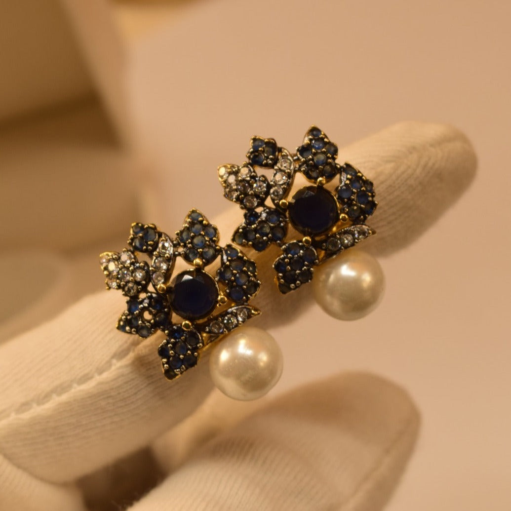 Elegant Design Golden BLUE Stones Earrings For Girls/women.