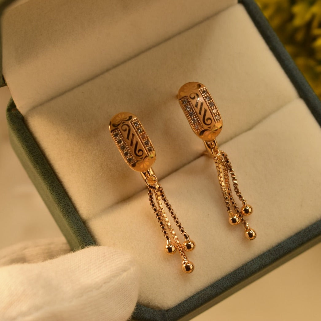 Unique Design Real Stone Gold Plated Earrings For Girls/women.