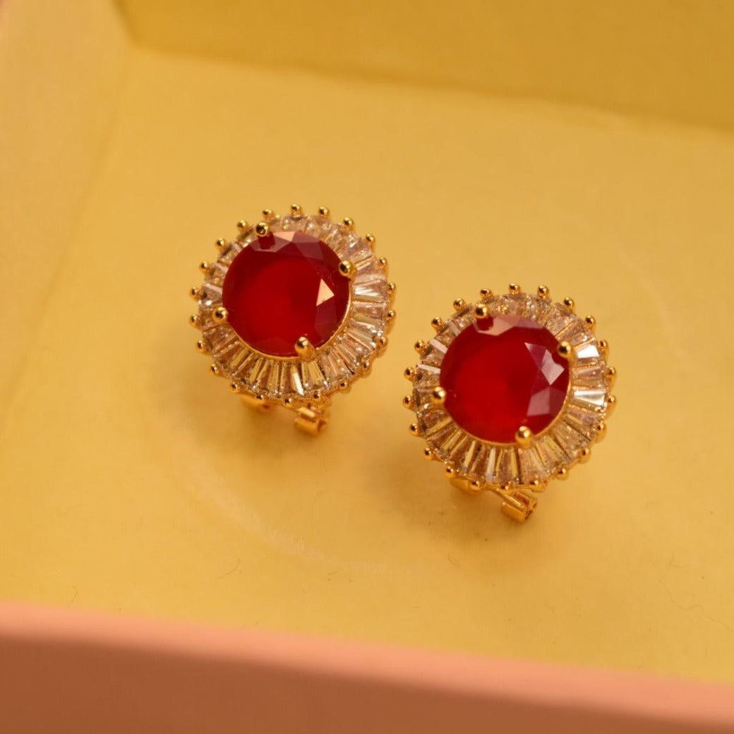 Elegant Design Gold Plated Earrings For Girls/women.