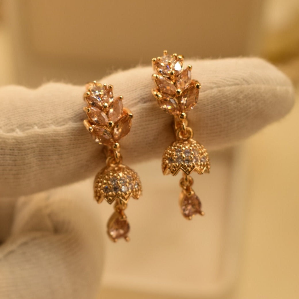 Elegant Design Gold Plated Earrings For Girls/women