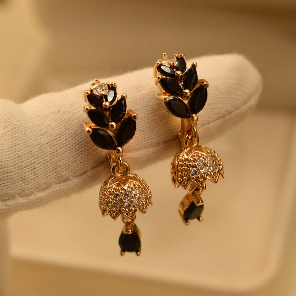 Elegant Design Gold Plated Earrings For Girls/women