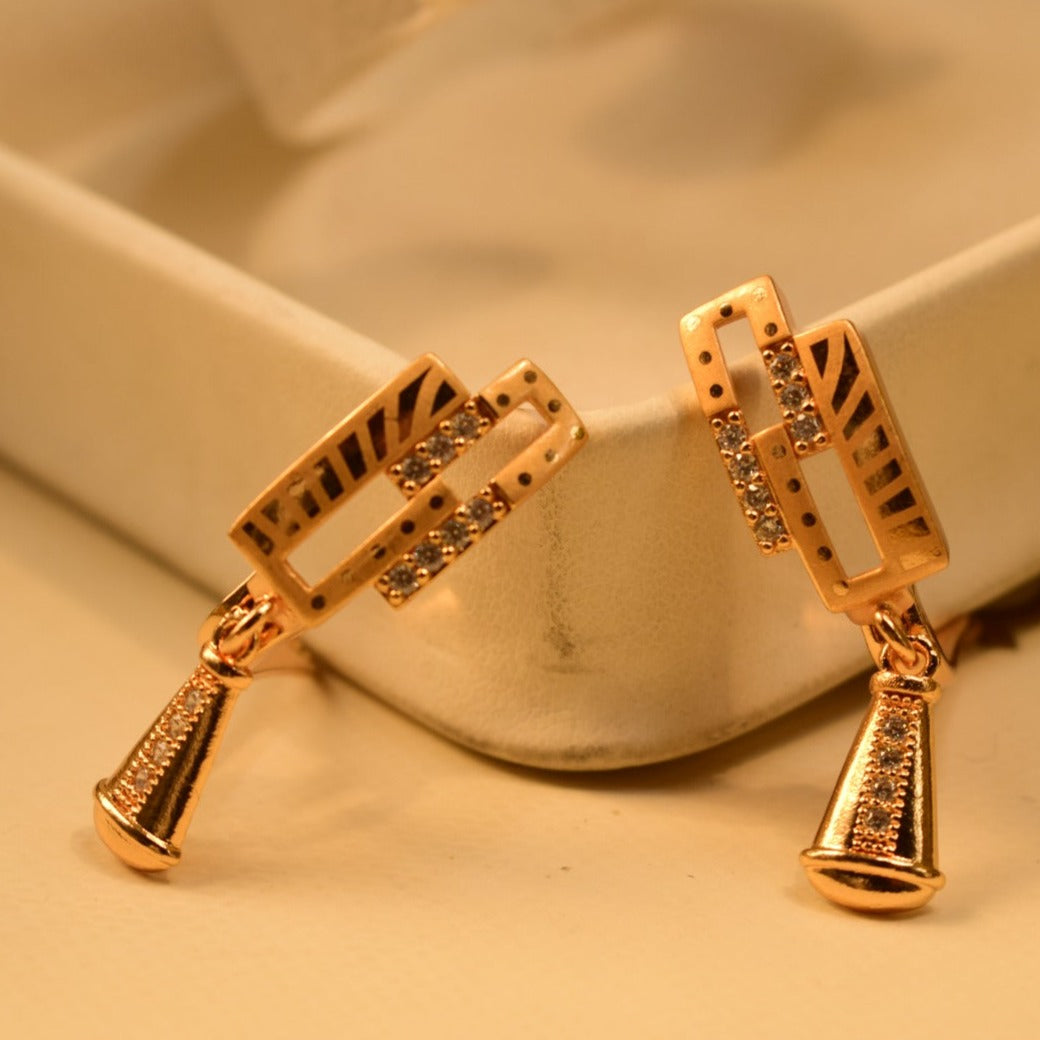 Elegant Design Gold Plated Earrings For Girls/women