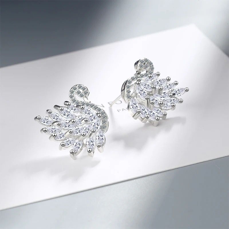 Elegant Crystal Swan Golden/Silver Earrings for girls/women