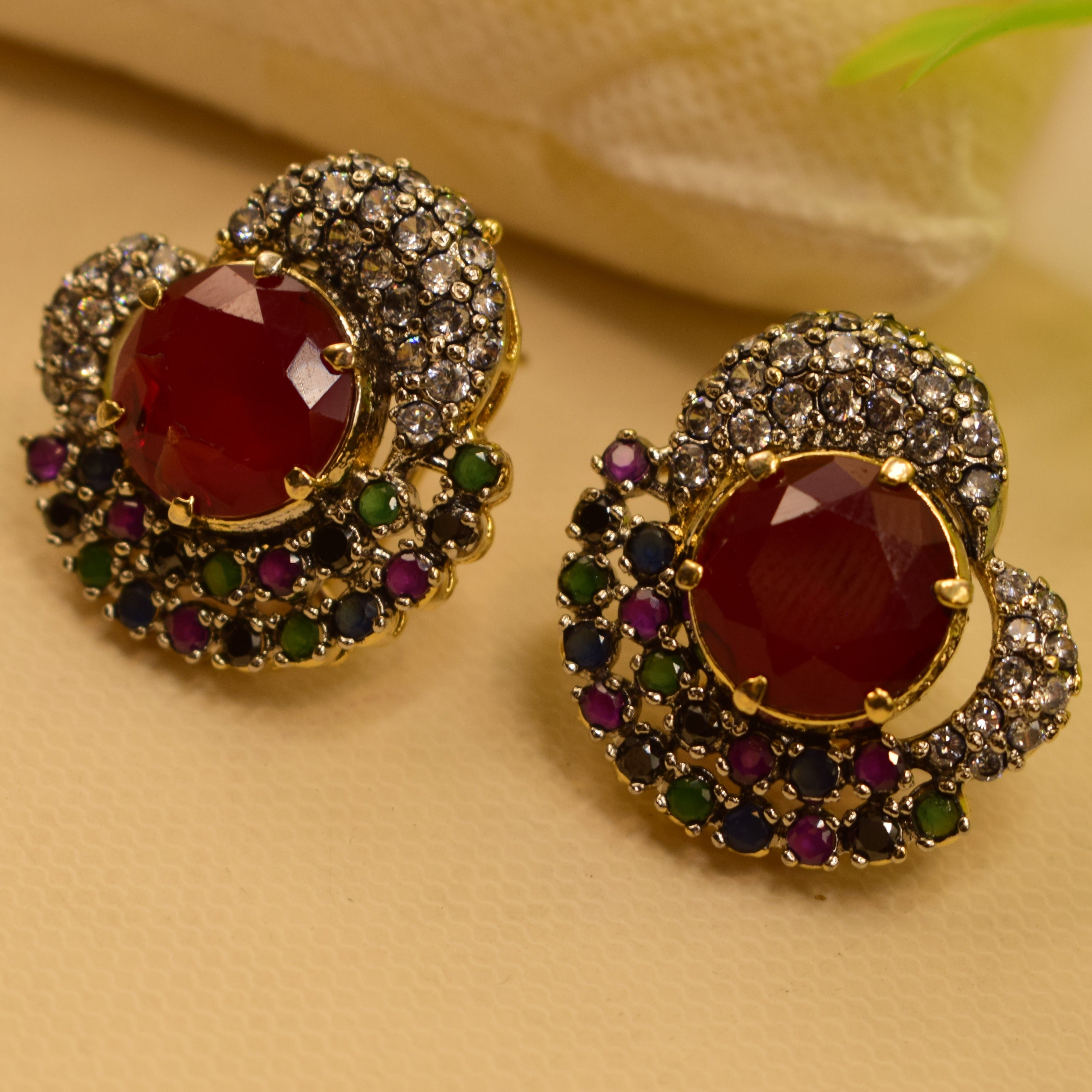 Elegant Design Earrings For Girls/women