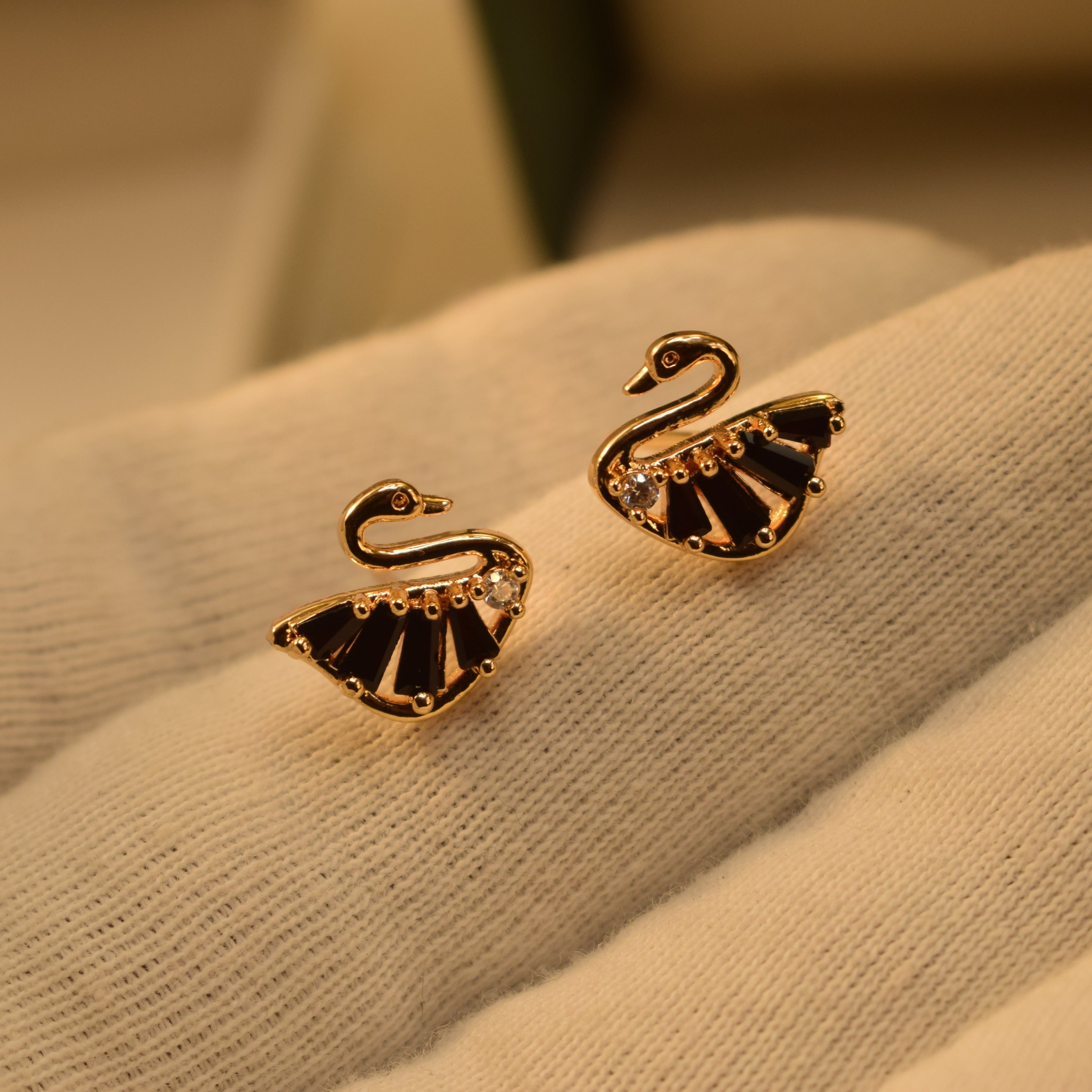 Elegant Duck Design Earrings For Girls/women