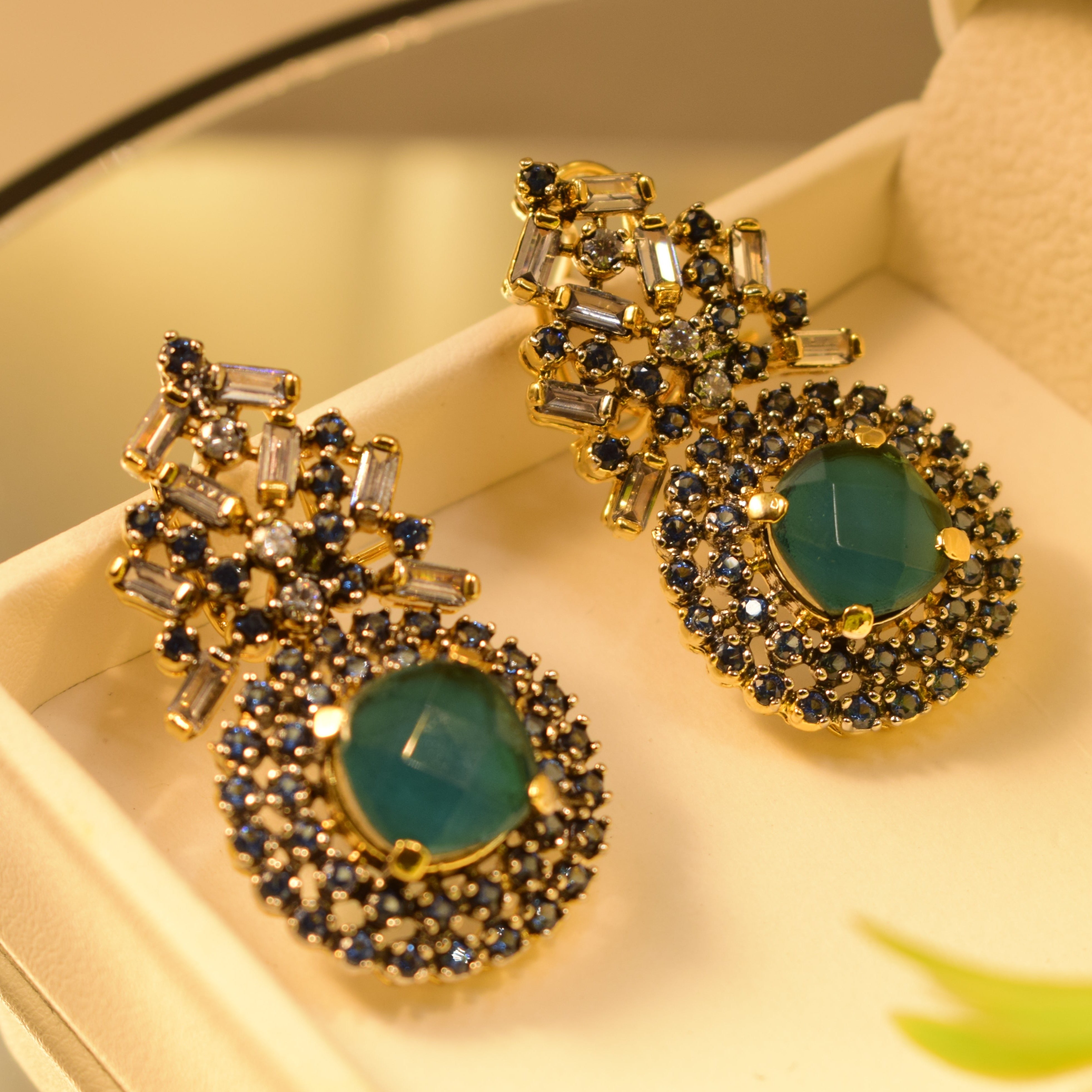 Elegant Design Earrings For Girls/women