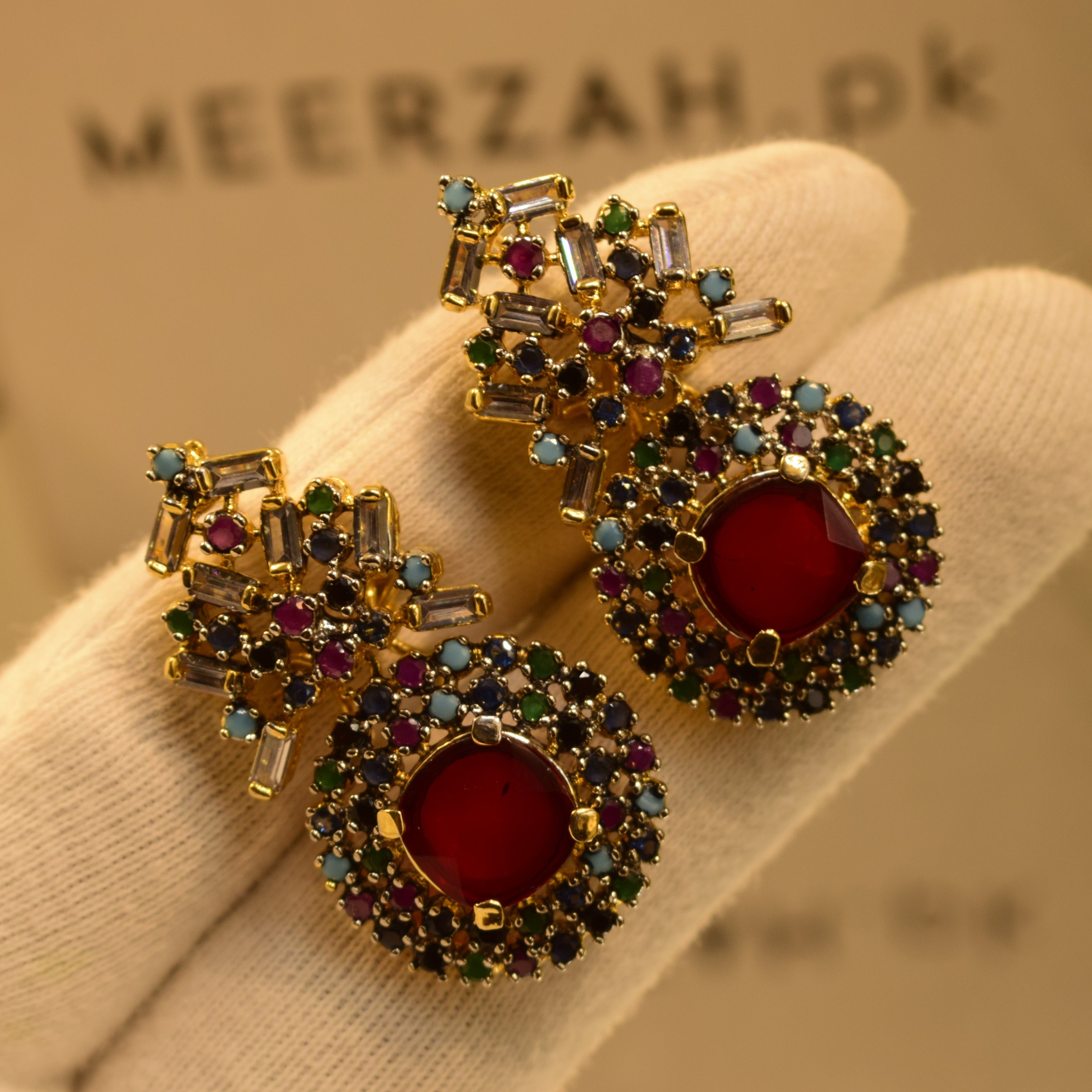 Elegant Design Earrings For Girls/women