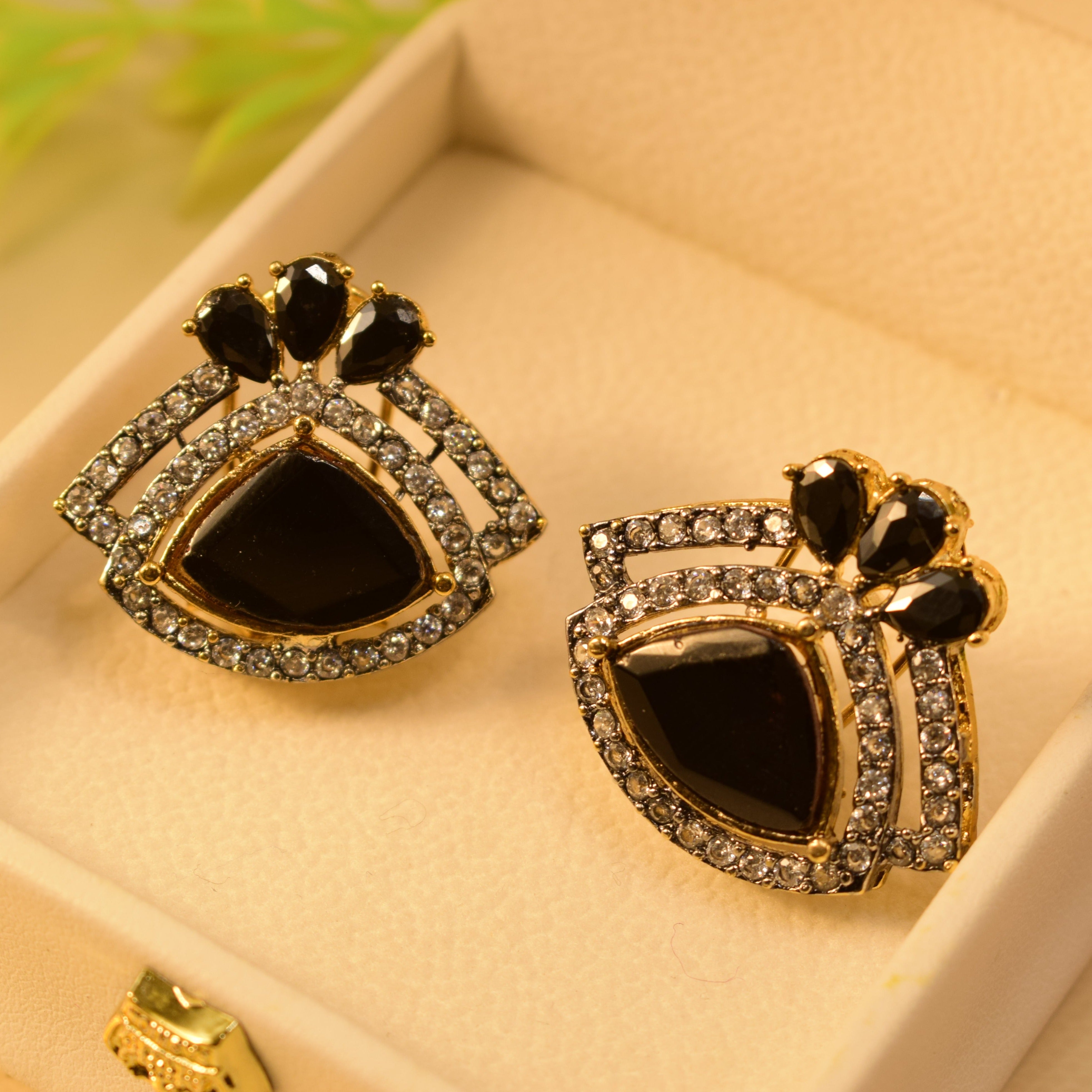 Stylish Real Stone Design Earrings For Girls/women