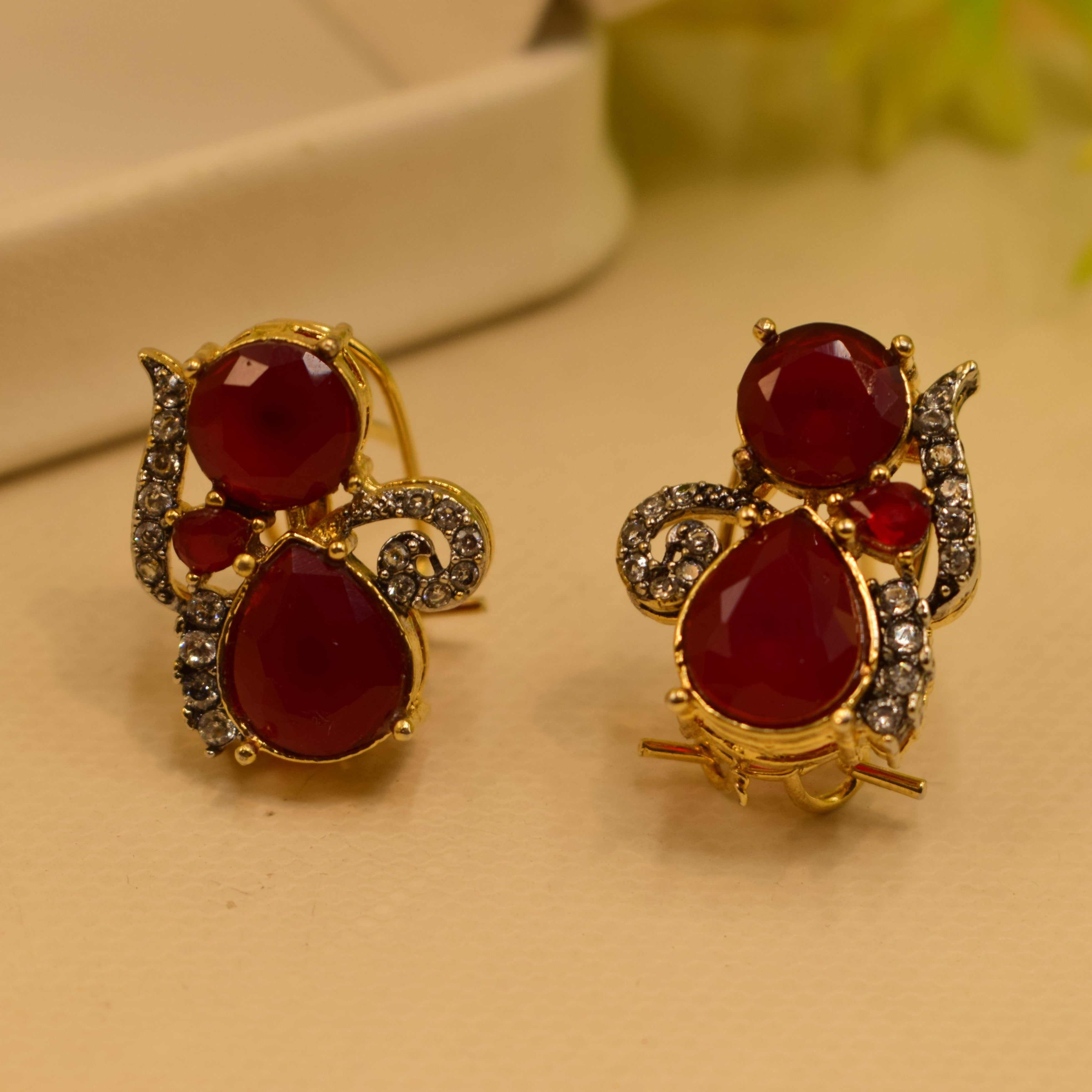 Beautiful Design Real Stones Earrings For Girls/women