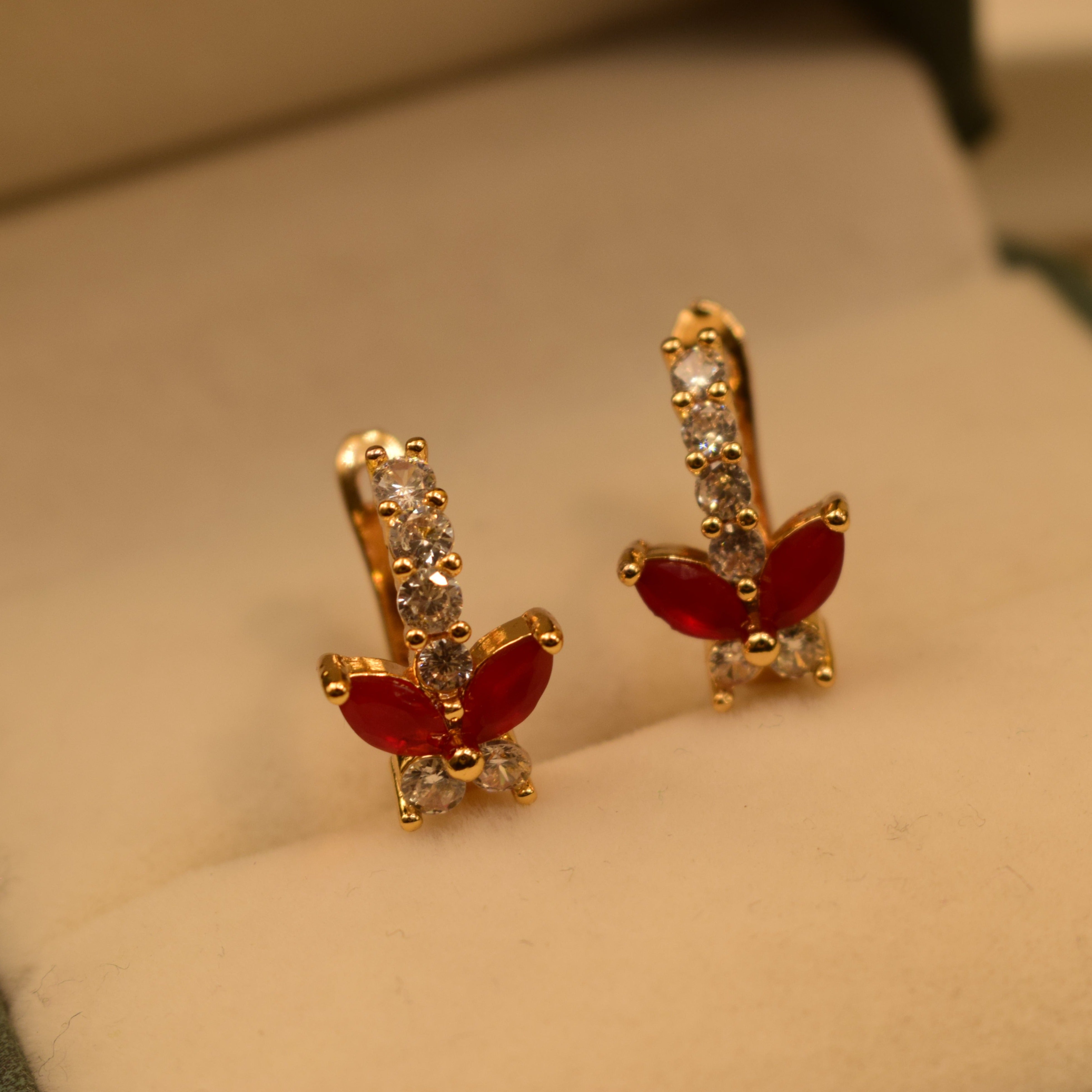 Elegant Design Earrings For Girls/women