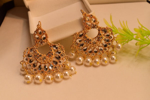 Elegant Gold Plated Earrings With Pearls For Girls/Women