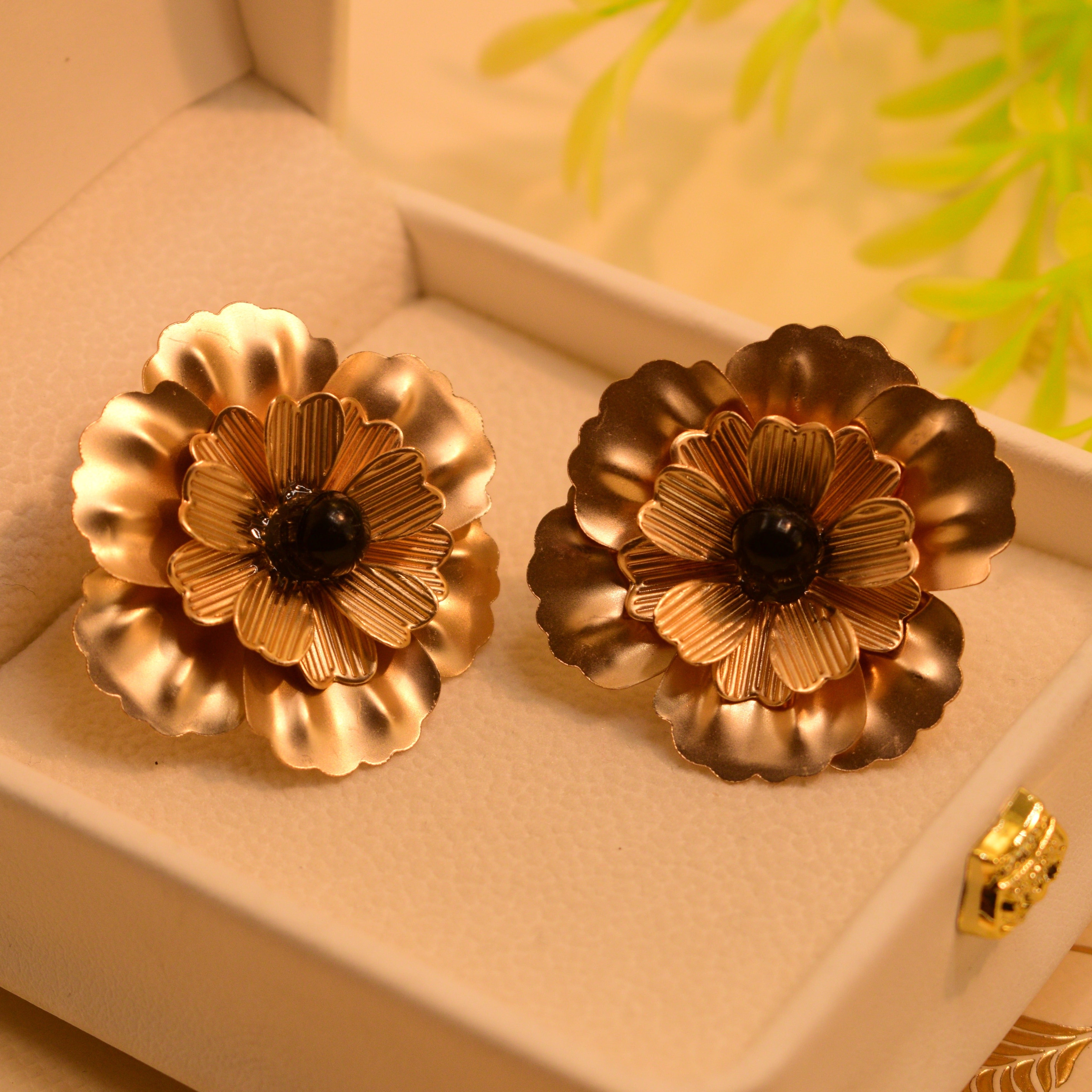 Beautiful Gold Plated Earrings For Girls/Women