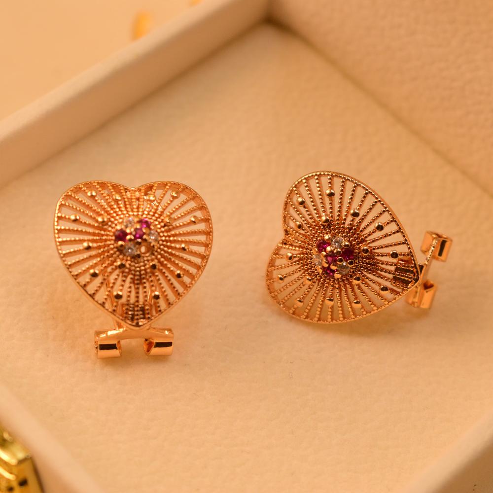 Gorgeous Heart Shaped Gold Plated Earrings For Girls/women