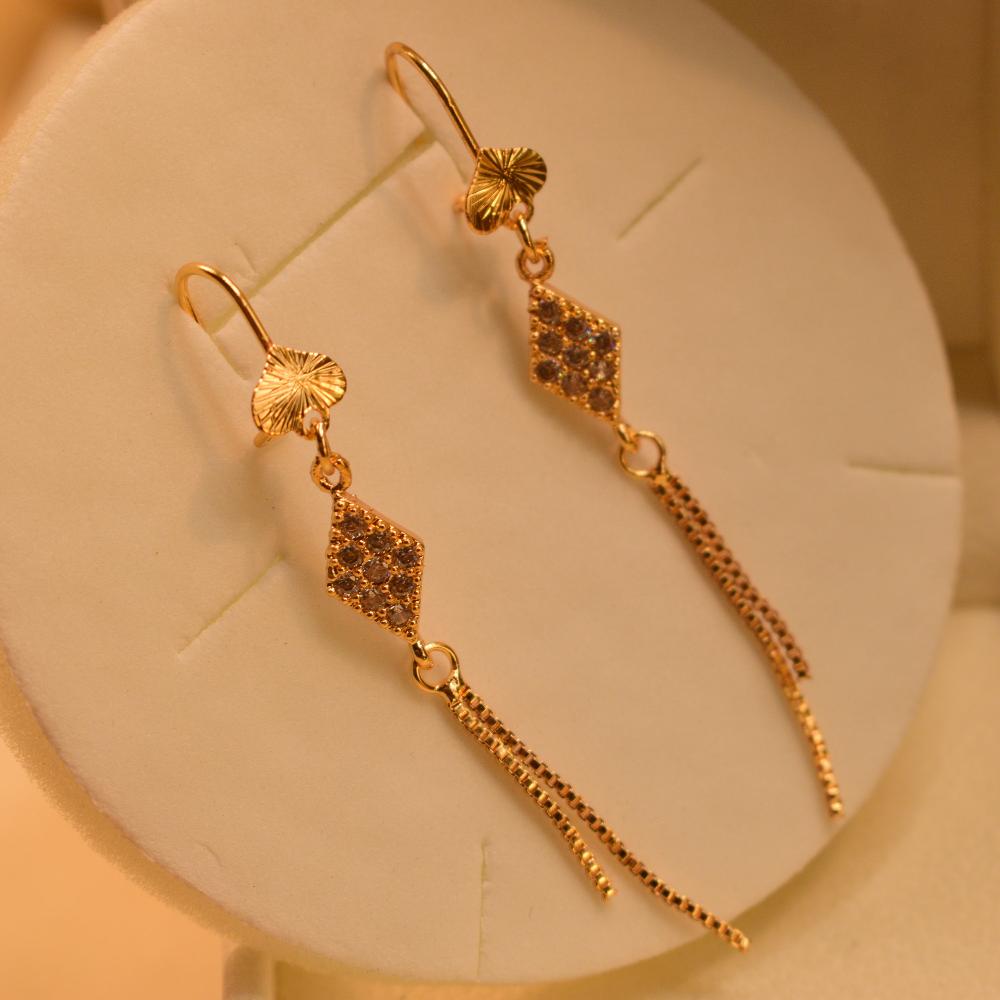 Glamorous Design Gold Plated Hoop Earrings For Girls/women