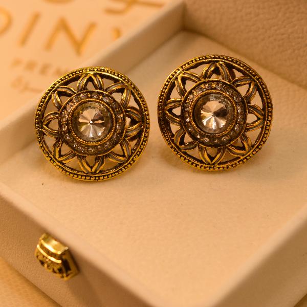 Elegant Stylish Design Gold Plated Earrings For Girls/women