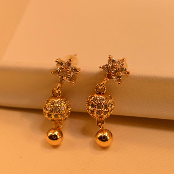 Stylish Design Gold Plated Crystal Stones Earrings For Girls/women