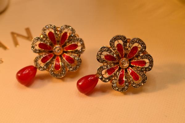 Luminous Flower Design Real Stones Earrings for Girls/Women