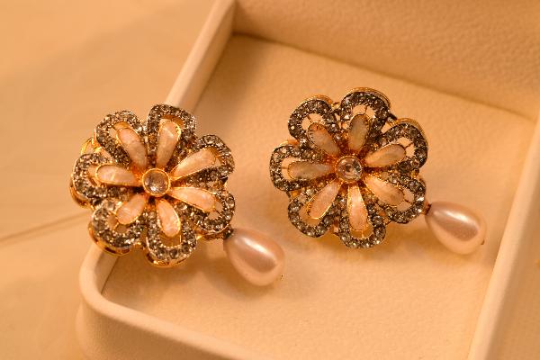 Luminous Flower Design Real Stones Earrings for Girls/Women