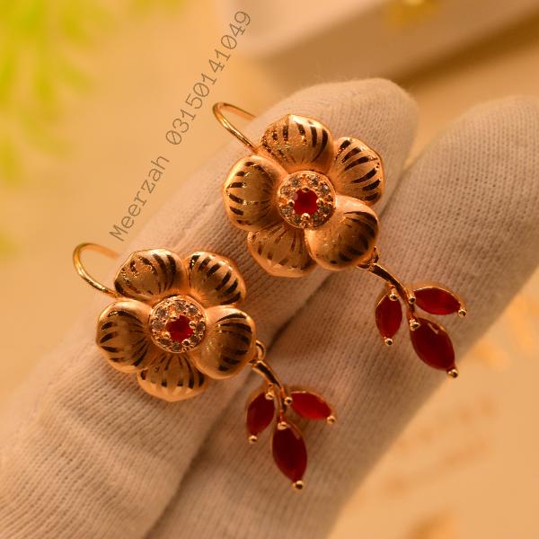 Gorgeous Flower Design Gold Plated Earrings for Girls/Women