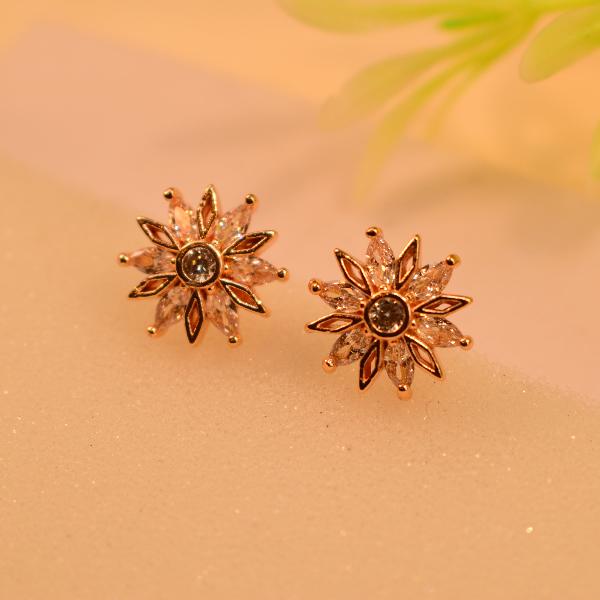 Elegant Design Crystal Stones Gold Plated Earrings for Girls/Women