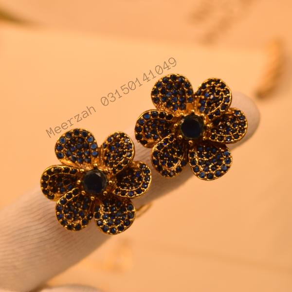 Unique Design Crystal Stones Gold Plated Earrings for Girls/Women