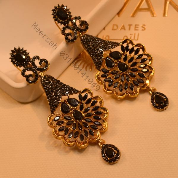 Fancy Unique Design Crystal Stones Gold Plated Earrings for Girls/Women