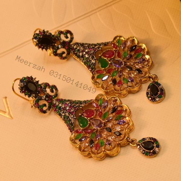 Fancy Unique Design Crystal Stones Gold Plated Earrings for Girls/Women