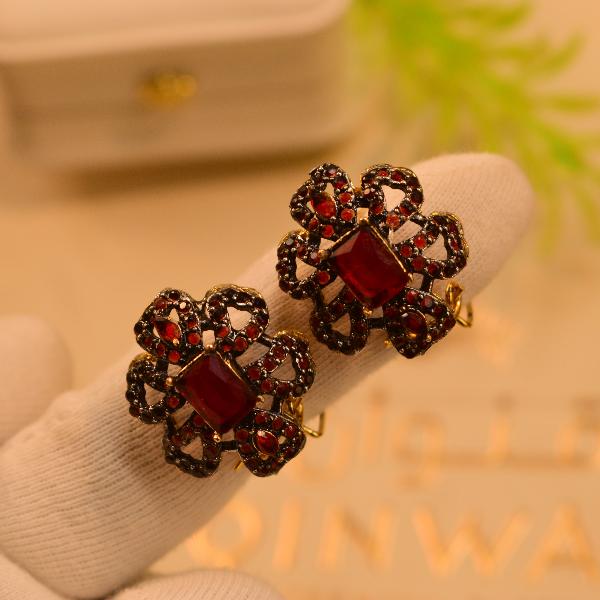 Elegant Fancy Design Real Stones Gold Plated Earrings for Girls/Women