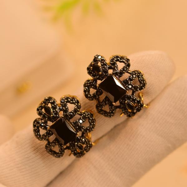 Elegant Fancy Design Real Stones Gold Plated Earrings for Girls/Women