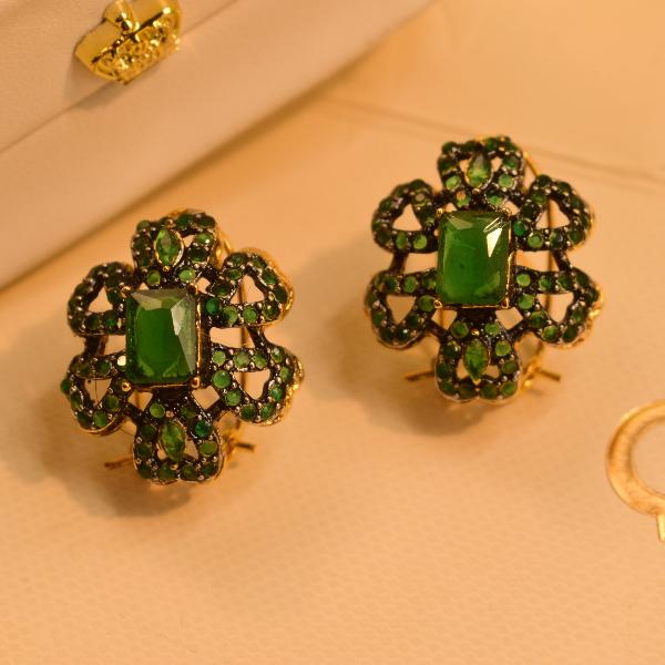 Elegant Fancy Design Real Stones Gold Plated Earrings for Girls/Women