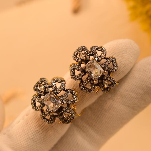 Elegant Fancy Design Real Stones Gold Plated Earrings for Girls/Women