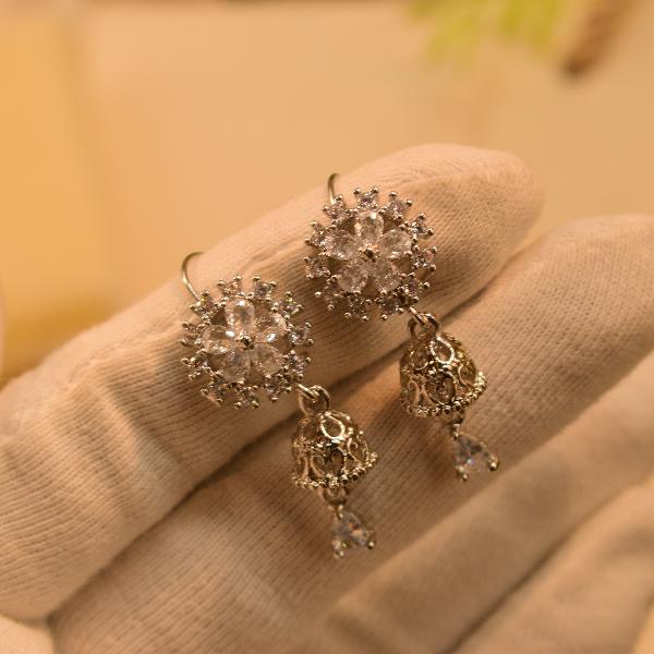 Luxury Unique Crystal Stones Silver Earrings for Girls/Women