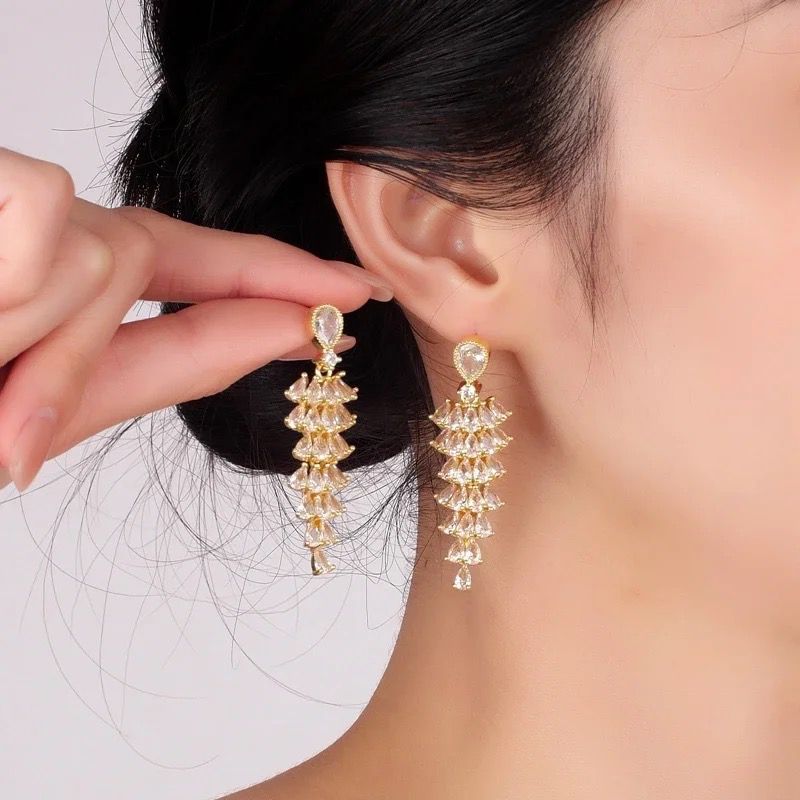 Elegant Korean Fashion Silver/Golden Earrings For Girls/Women