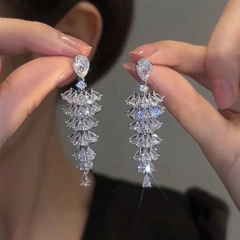 Elegant Korean Fashion Silver/Golden Earrings For Girls/Women