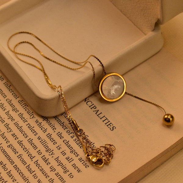 Beautiful Unique Design Gold Plated Pendant for Girls/Women