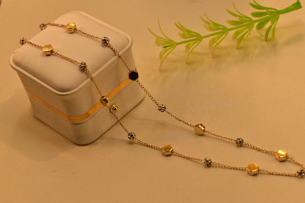 Stylish Unique Design Crystal Stones Pendant for Girls/Women