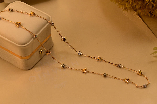 Glamorous Unique Design Crystal Stones Pendant for Girls/Women
