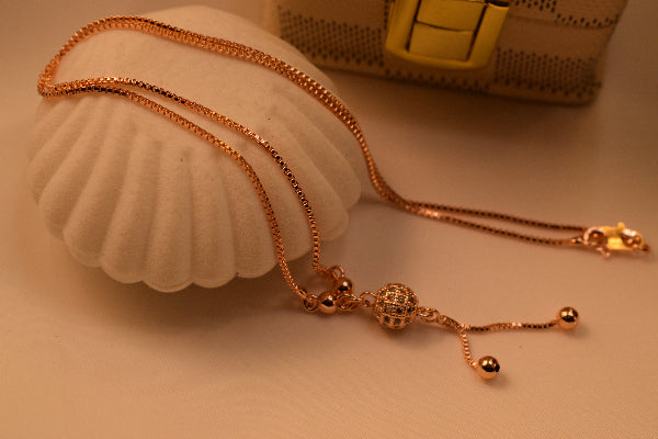 Elegant Unique Design Crystal Stones Pendant for Girls/Women