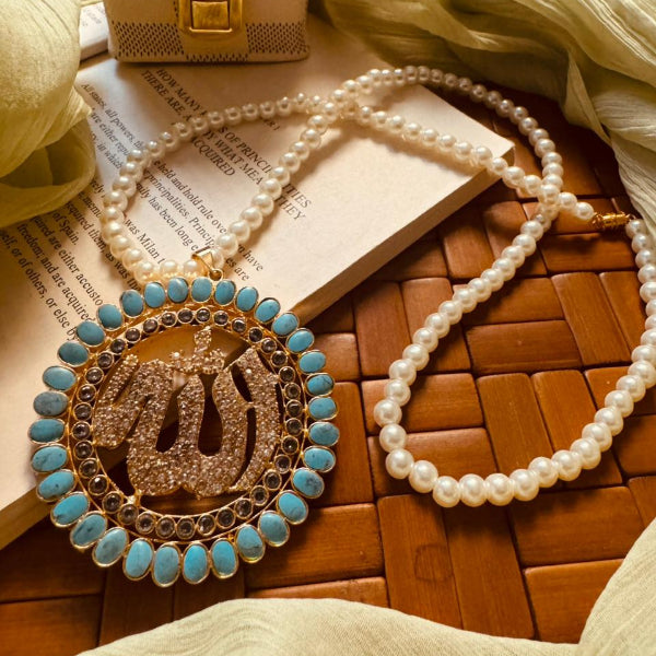 Stylish Design Gold Plated Real Stones Religious Pendant for Girls/Women