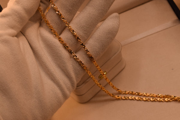 Glamorous Unique Design 24K Gold Plated Pendant for Girls/Women