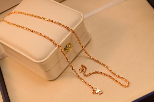 Gorgeous Elegant Design Gold Plated Long Chain for Girls/Women