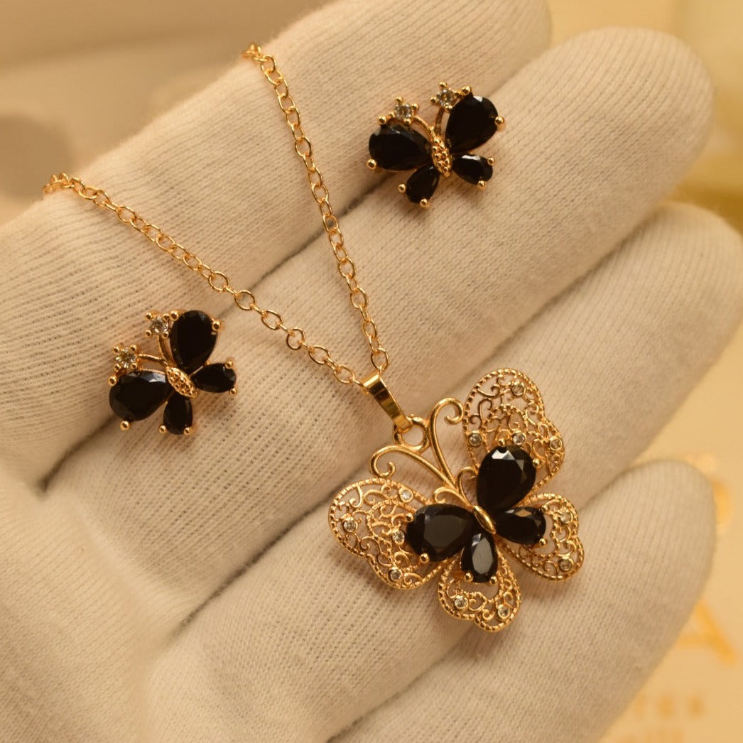 Elegant Design Real Maroon/Black Stone Necklace Set For Girls/Women