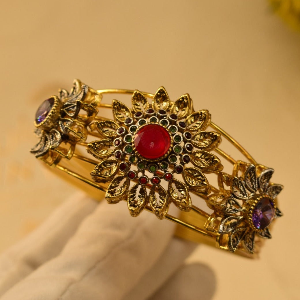 Elegant Fancy Golden Flower Bangle for Girls/Women